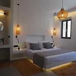 Vinka 2bd Luxury By The Sea! Villa Santa Maria (Paros)