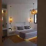 Vinka 2bd Luxury By The Sea! Santa Maria (Paros)