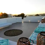 Villa Vinka 2bd Luxury By The Sea! Santa Maria (Paros)