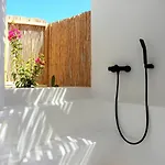 Vinka 2bd Luxury By The Sea! Villa